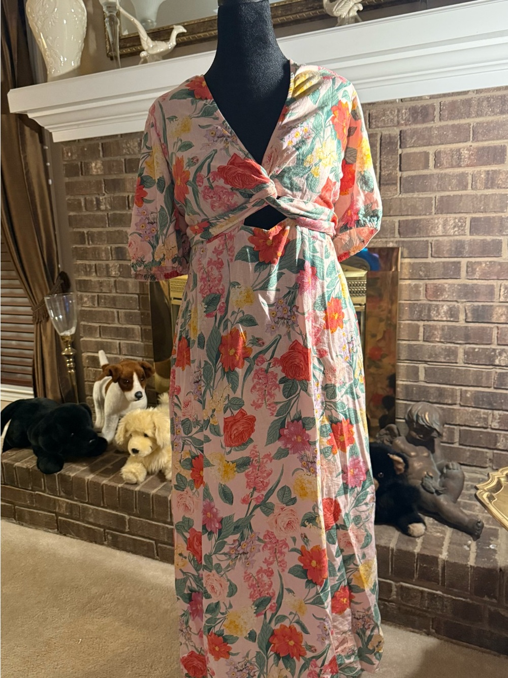 Old Navy Pink Floral Twist-Front Maxi Dress